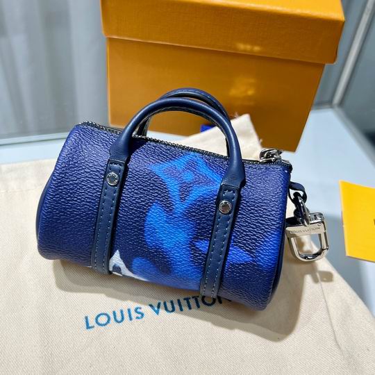 LV keyring 03lyh76